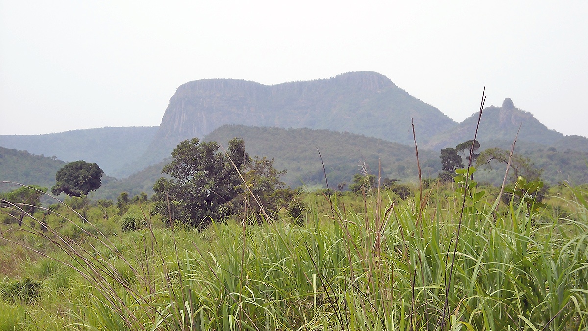 Between Banankoro and Kérouané