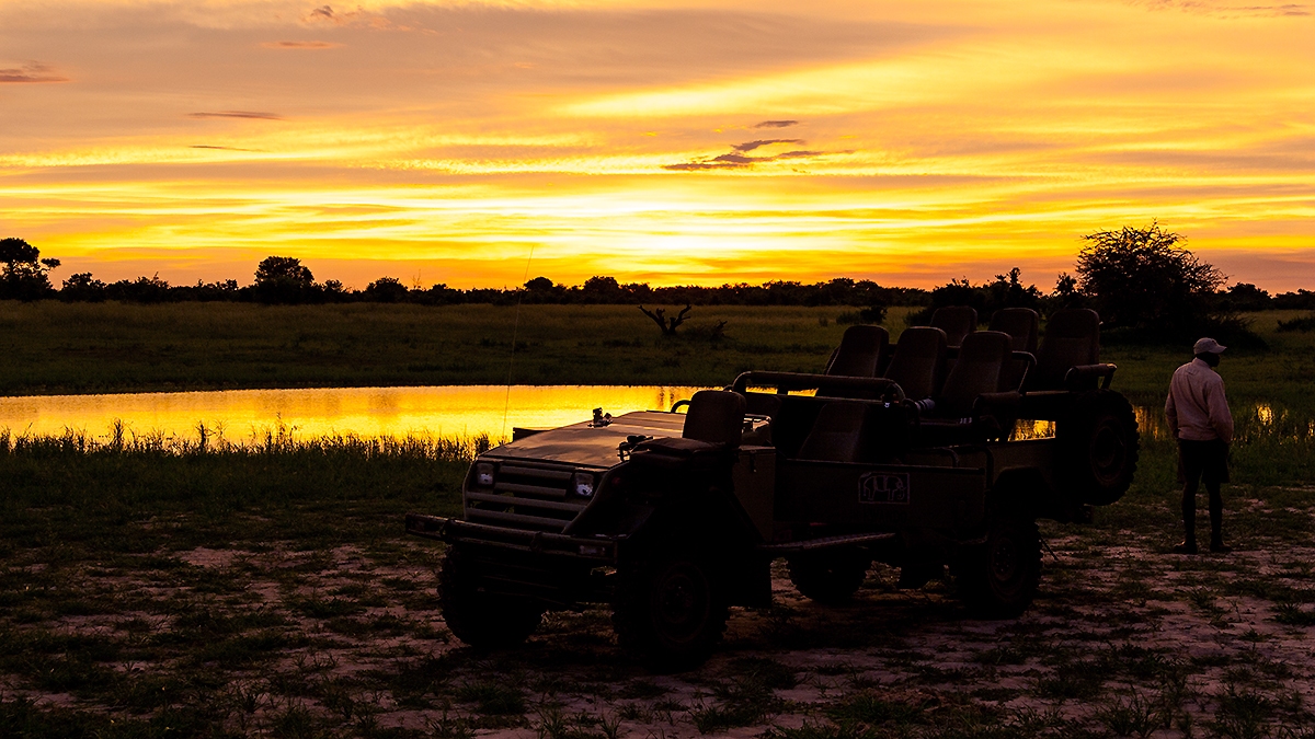 Sundowner time near Lebala