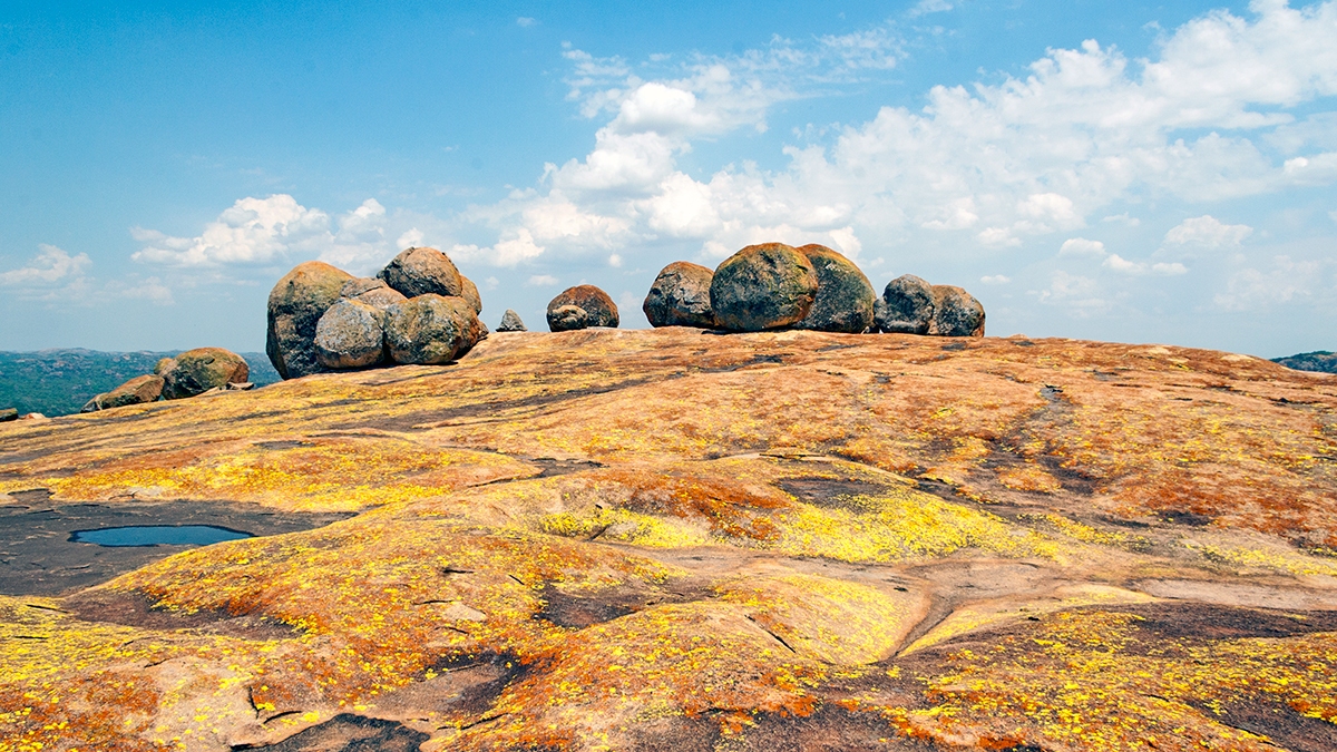 Summit of Malindidzimu kopje