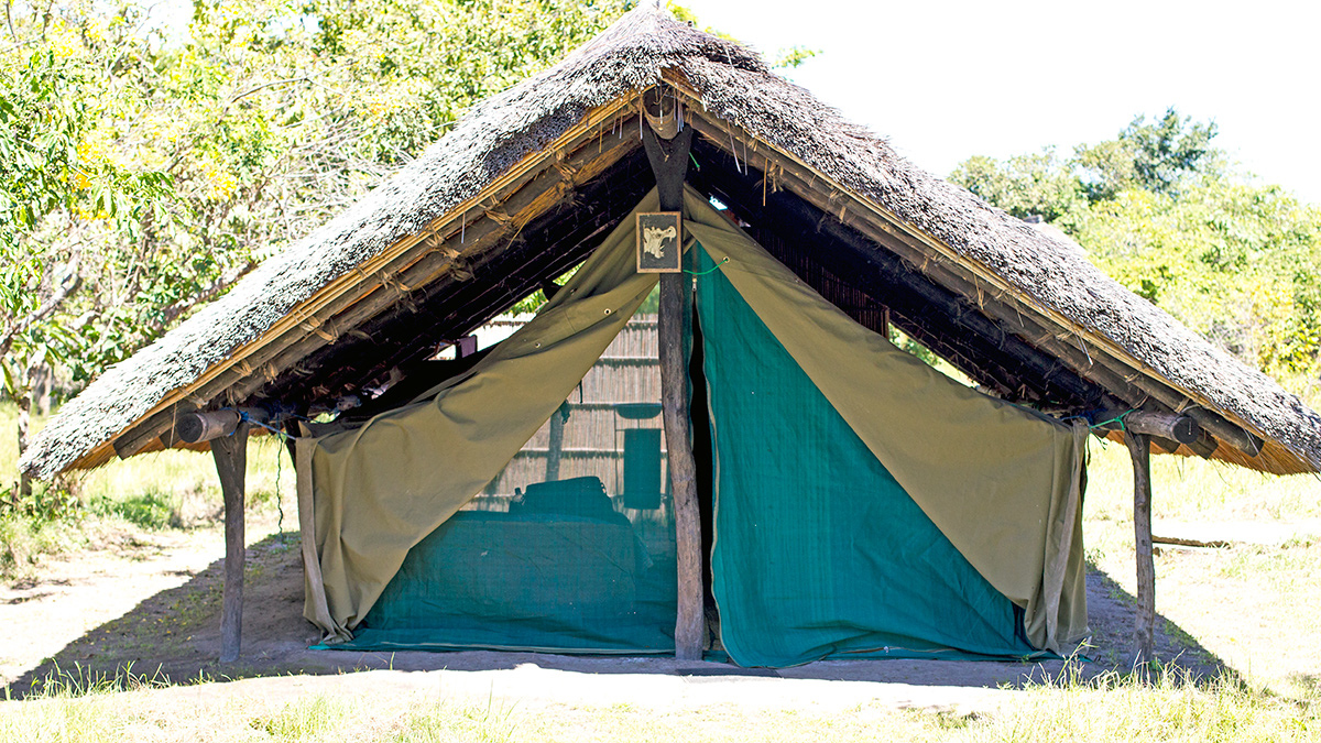 Permanent tent