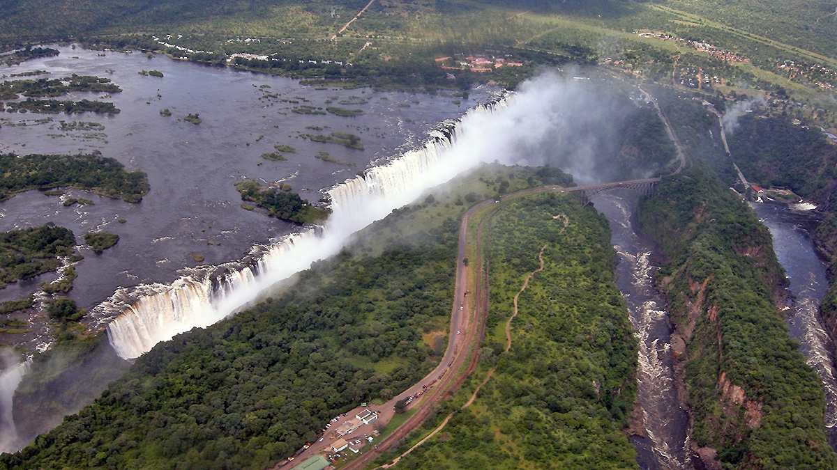 Looking east along the Victoria Falls